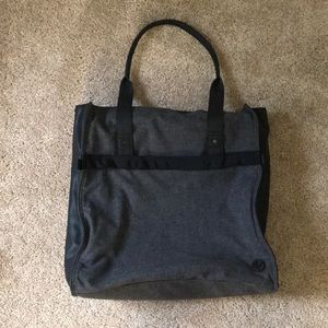 Lululemon bag